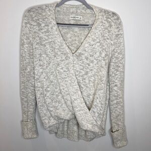 Abercrombie & Fitch Cream Sweater
